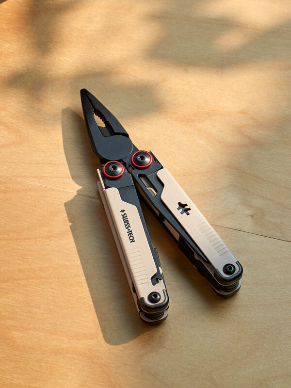 TL064 SWISS+TECH Chameleon ML2031 17in1 Multi Tool - Image 8