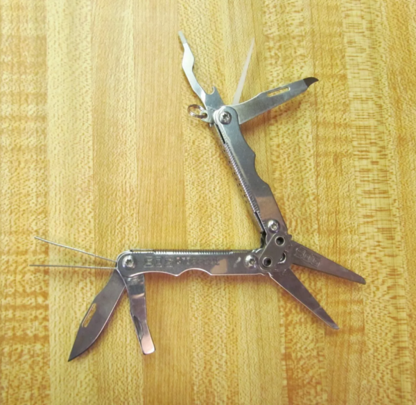 TL063 SOG Discontinued CrossCut CC51-CP Scissor Based Multitool - Image 7